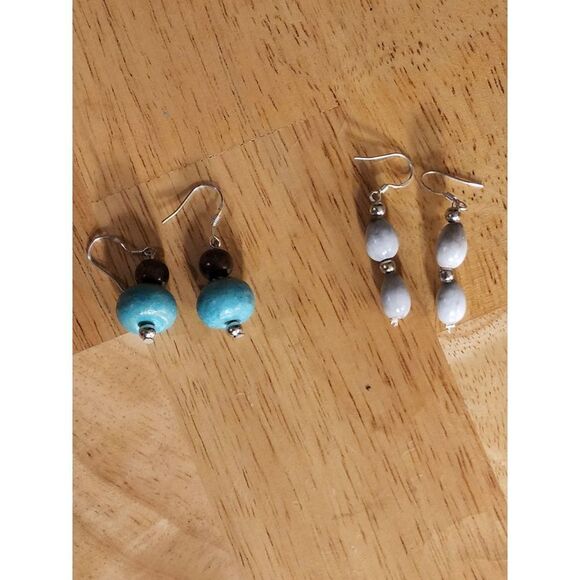 El Refugio Handmade Stone/Beaded Earrings - Picture 1 of 1